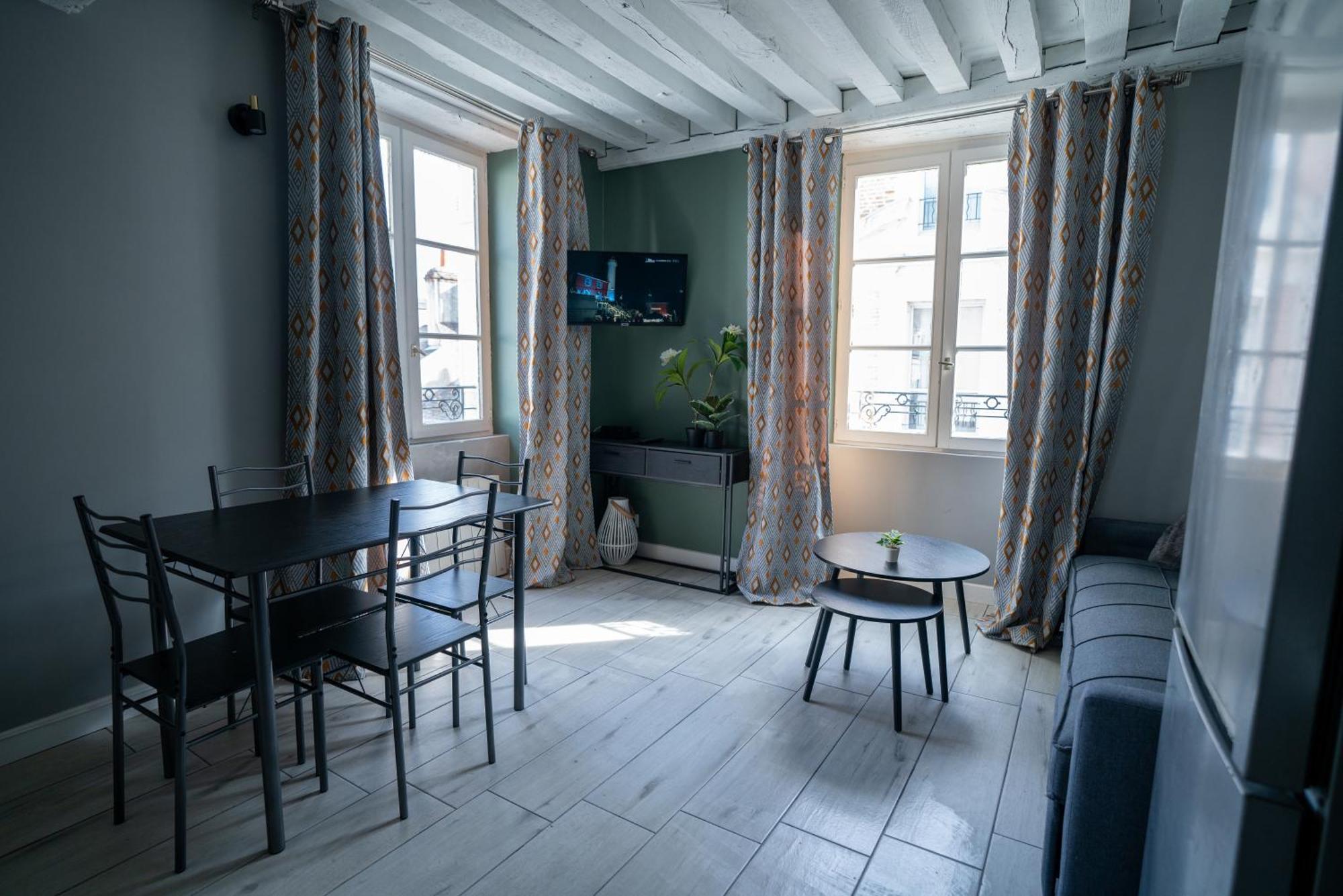 Celeste Appart - Grand Appartement Centre Ville - Refait A Neuf Orléans Buitenkant foto